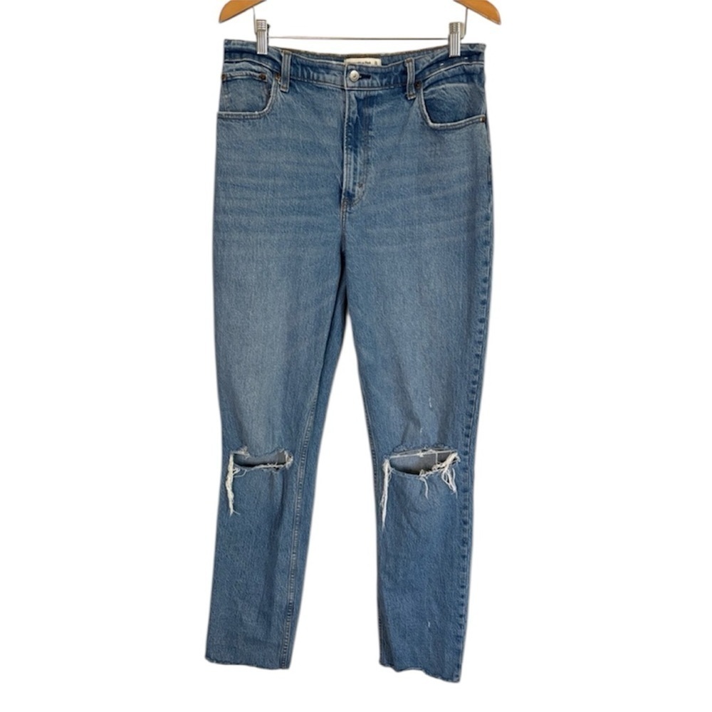 Abercrombie and Fitch The 90s Straight Ultra High Rise Jeans Size 31 Extra Long